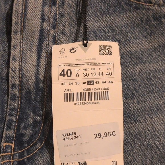 Zara Blue Relaxed Jeans for Effortless Style - Picture 2 of 5